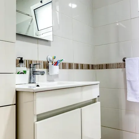 Hills, A In Madeira * Funchal (Madeira)