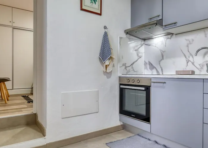 Hills, A In Madeira *